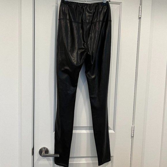 Aritzia Wilfred Free Black Daria Pant High-waisted Vegan Leather leggings, M - Picture 5 of 6
